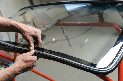 Wenonah Auto Glass Replacement